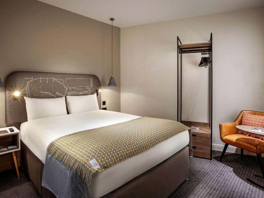 Mercure Leeds Centre Hotel Стая снимка